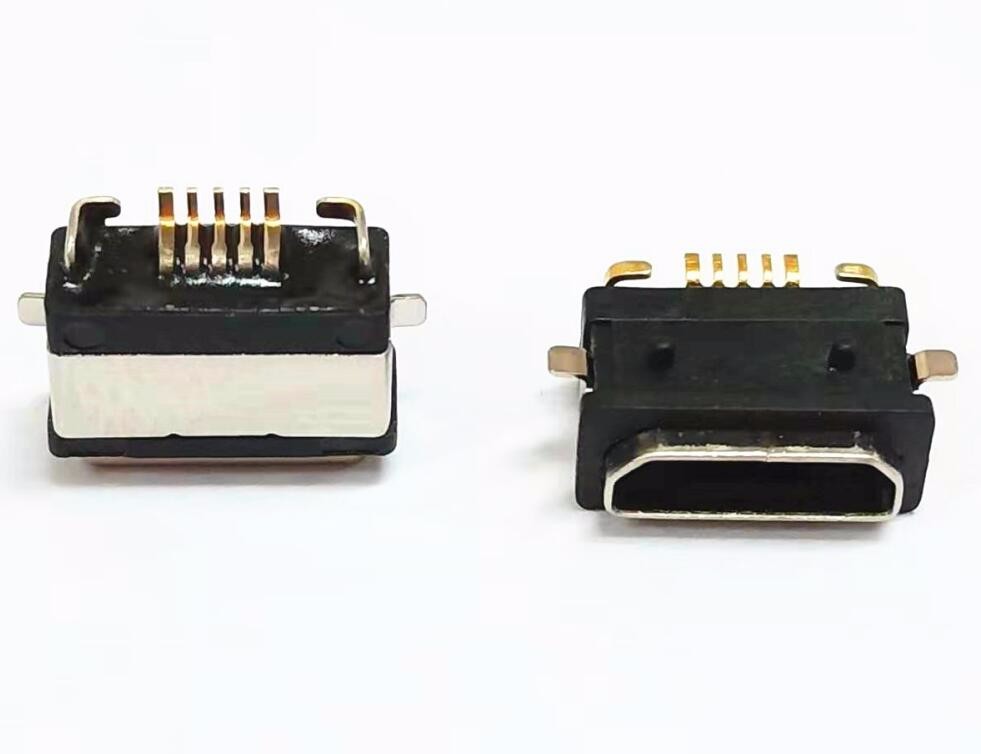 MICRO USB 5P防水母座 板上四腳全貼 大電流母座 有柱