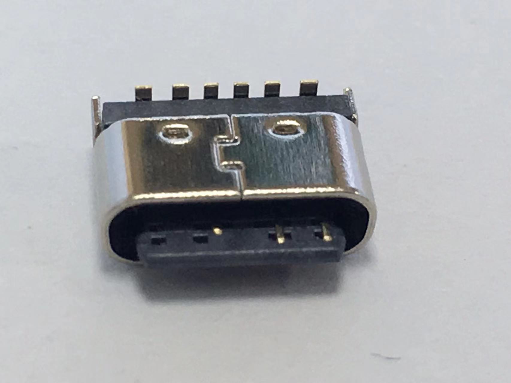 TYPE C 3.1 CF 6PIN母座 H 5.0MM 立貼  舌片外露 編帶
